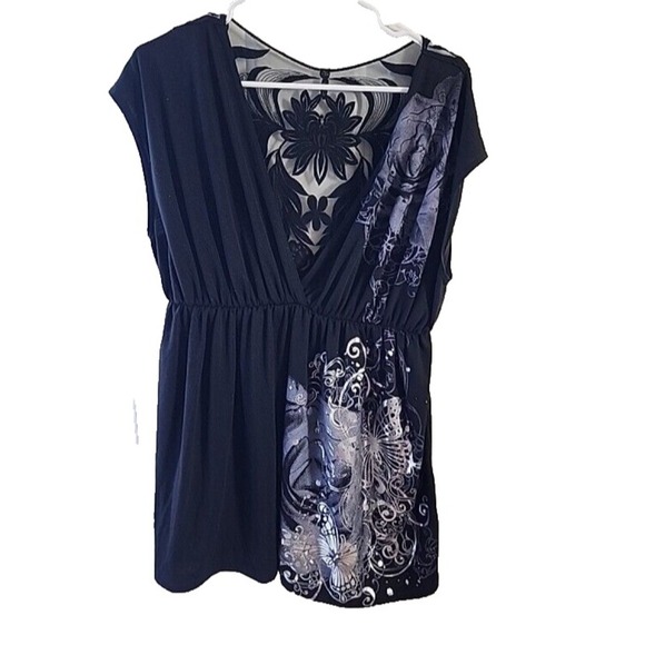 CANDY RAIN Plus Tops - CANDY RAIN Women's V-Neck Black Blouse Top Size 1X —‎ Used, Great Condition!